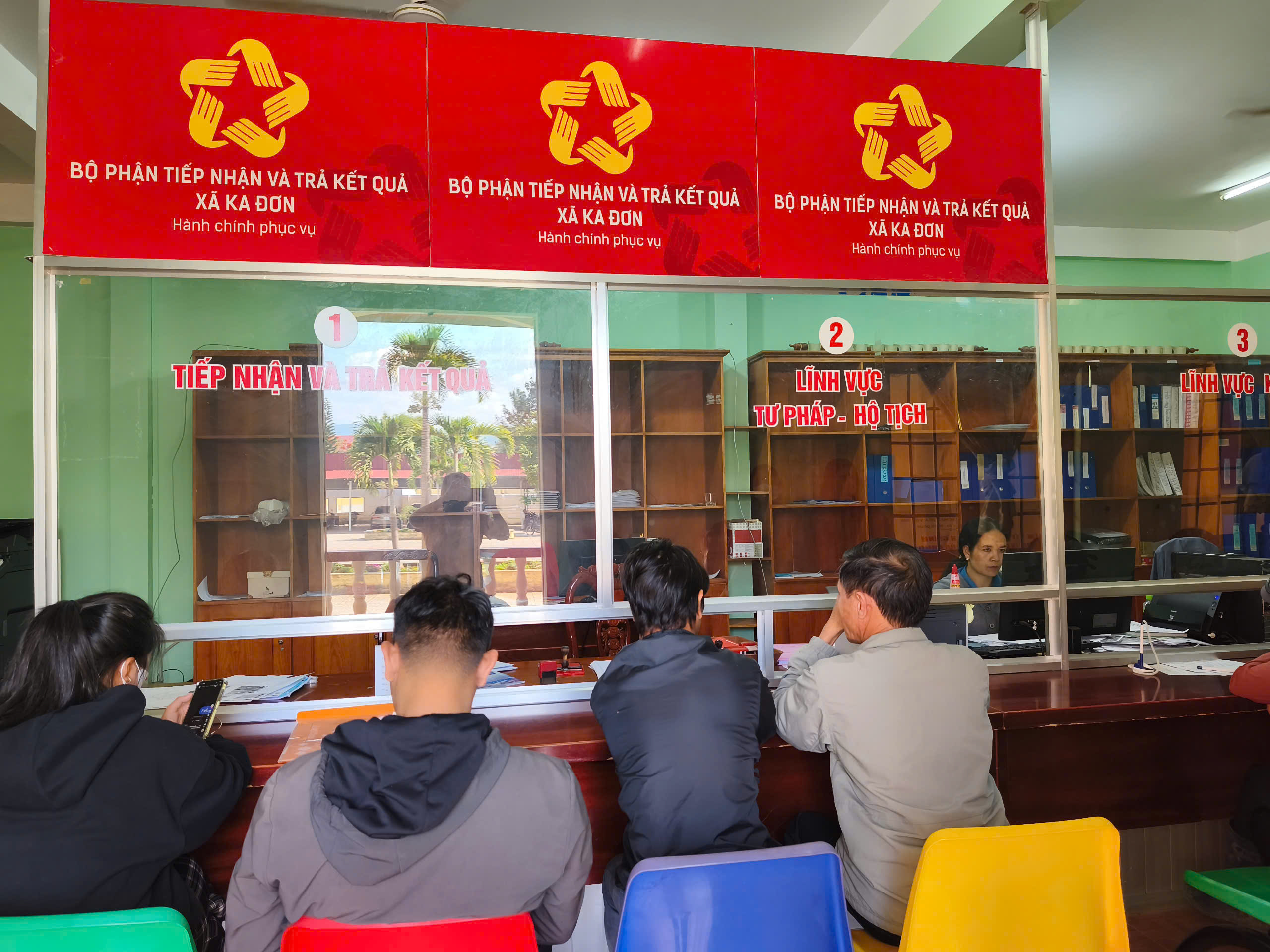 XÃ KA ĐƠN TIẾP TỤC ĐẨY MẠNH CÔNG TÁC CẢI CÁCH HÀNH CHÍNH