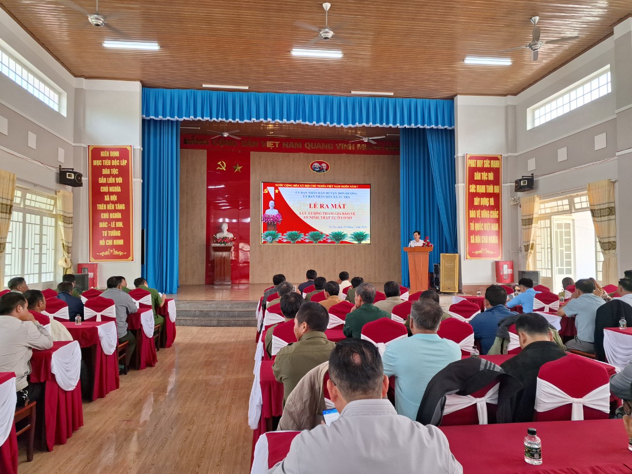 XÃ TU TRA: RA MẮT LỰC LƯỢNG  THAM GIA BẢO VỆ AN NINH TRẬT TỰ Ở CƠ SỞ